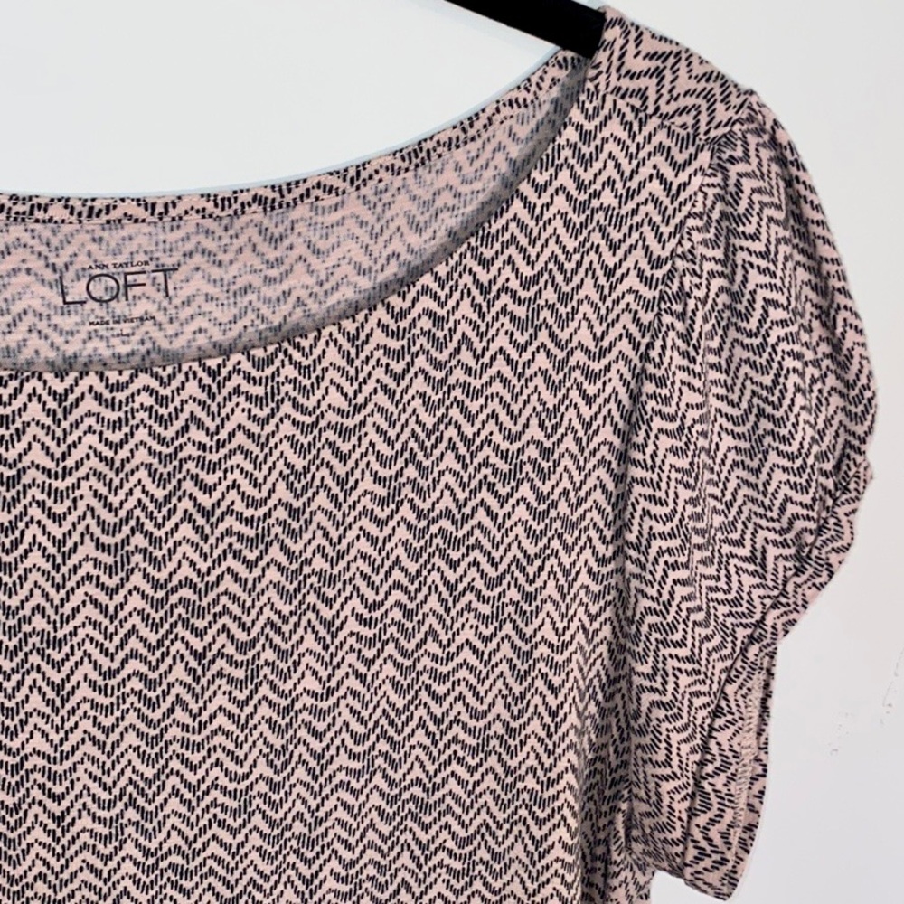 Super soft &. comfy blouse Sz L